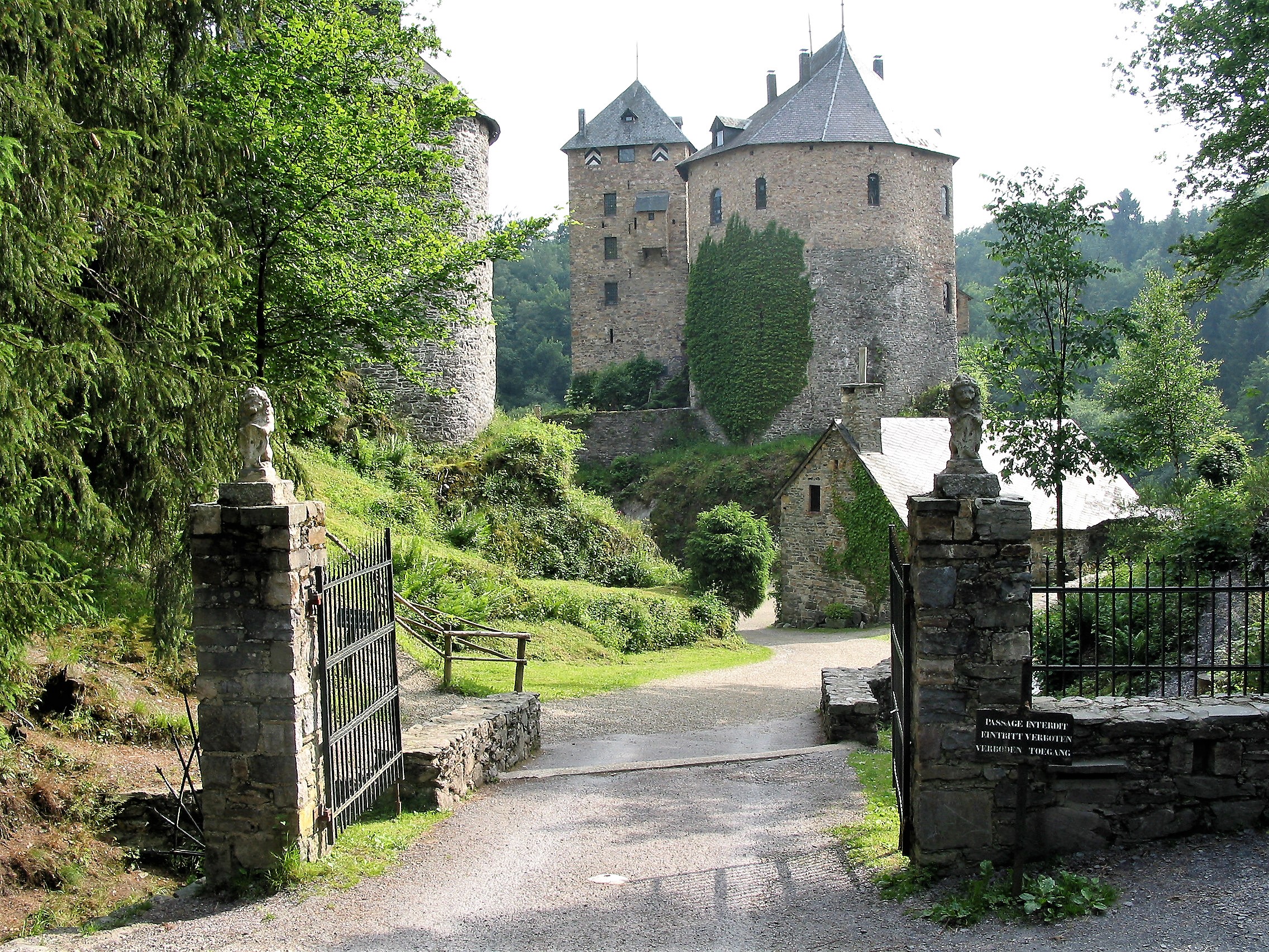 château de Reinhardstein en Belgique